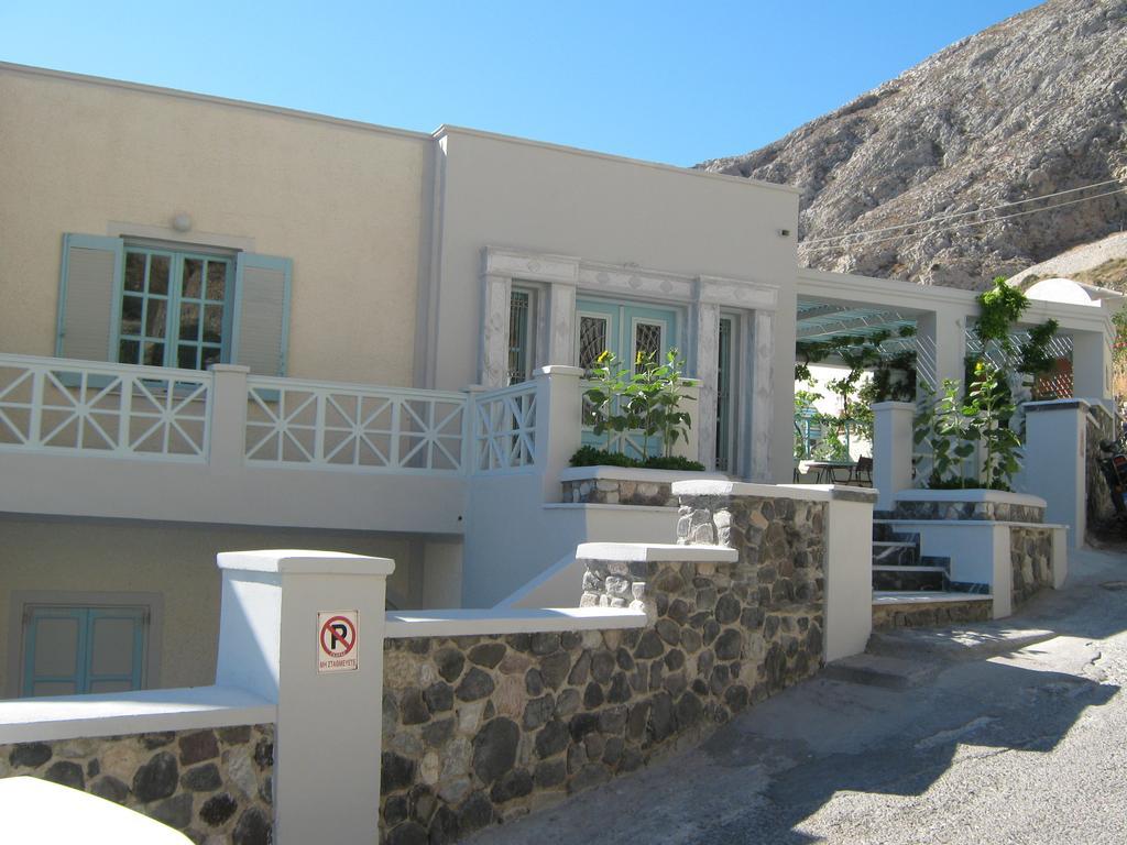 Villa Anneta Kamari  Exterior photo